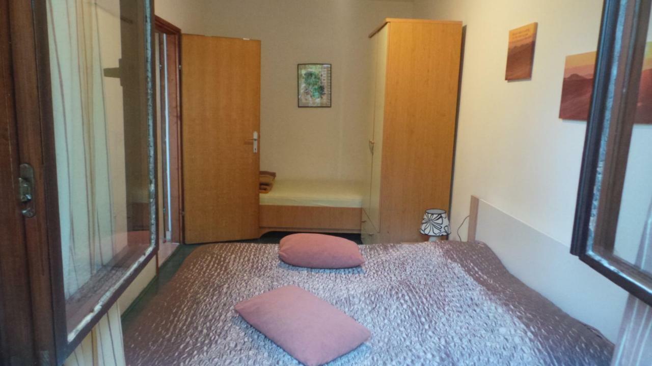 Apartments Andrea Baška Extérieur photo