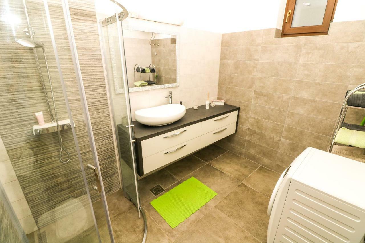 Apartments Andrea Baška Extérieur photo