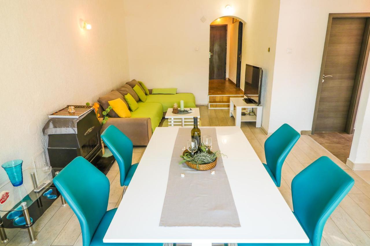 Apartments Andrea Baška Extérieur photo